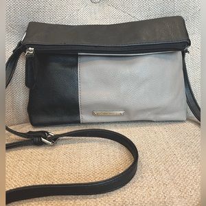 EUC Nine West Fold-over Crossbody Bag